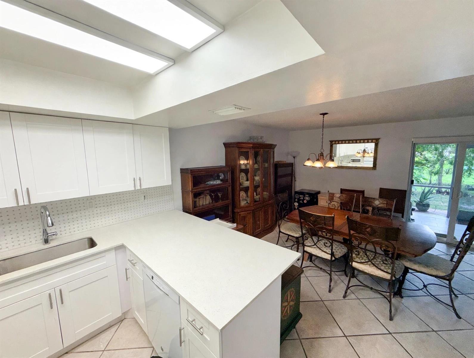 58 Ann Lee Lane, Tamarac FL 33319 photo 5