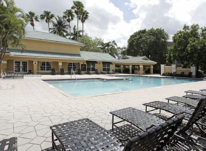 Pompano Beach, FL 33069 photo 4