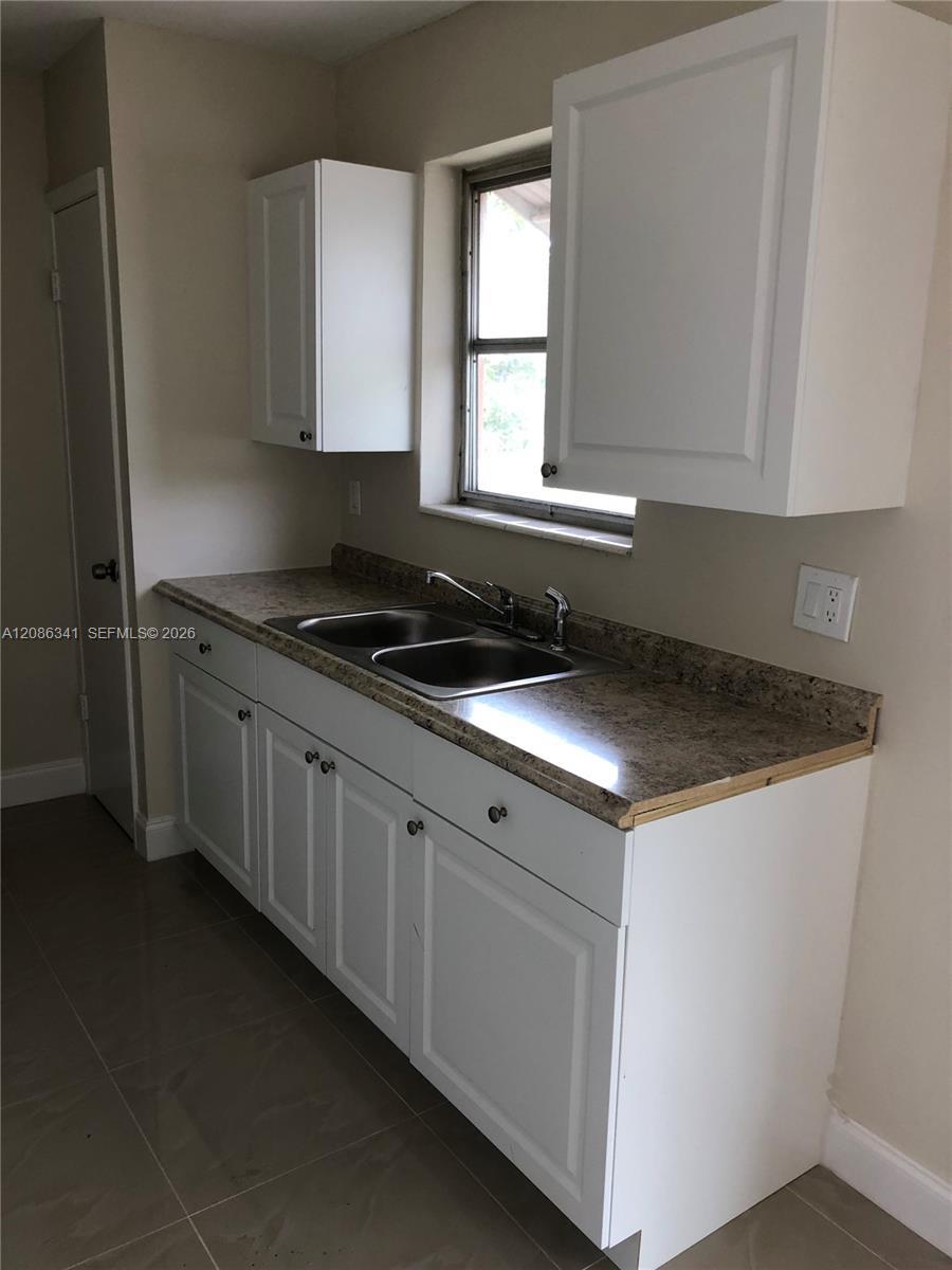 2417 Polk St # 2, Hollywood FL 33020 photo 3