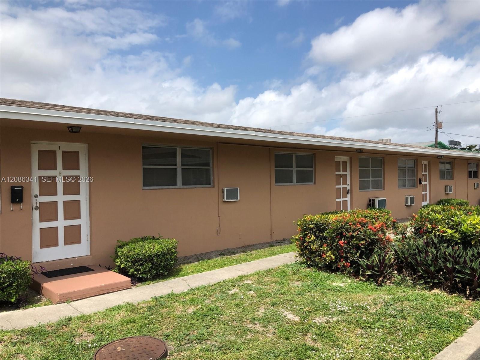 2417 Polk St # 2, Hollywood FL 33020