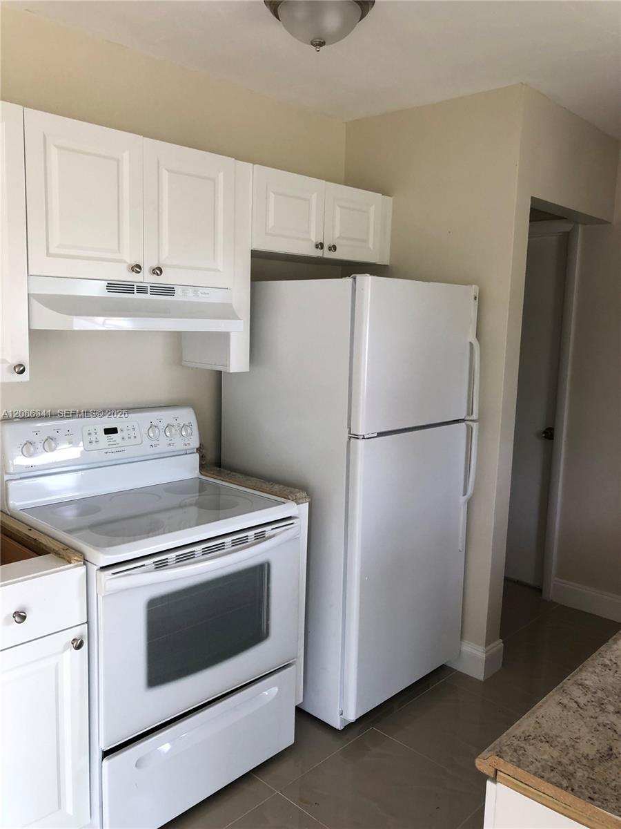2417 Polk St # 2, Hollywood FL 33020 photo 4