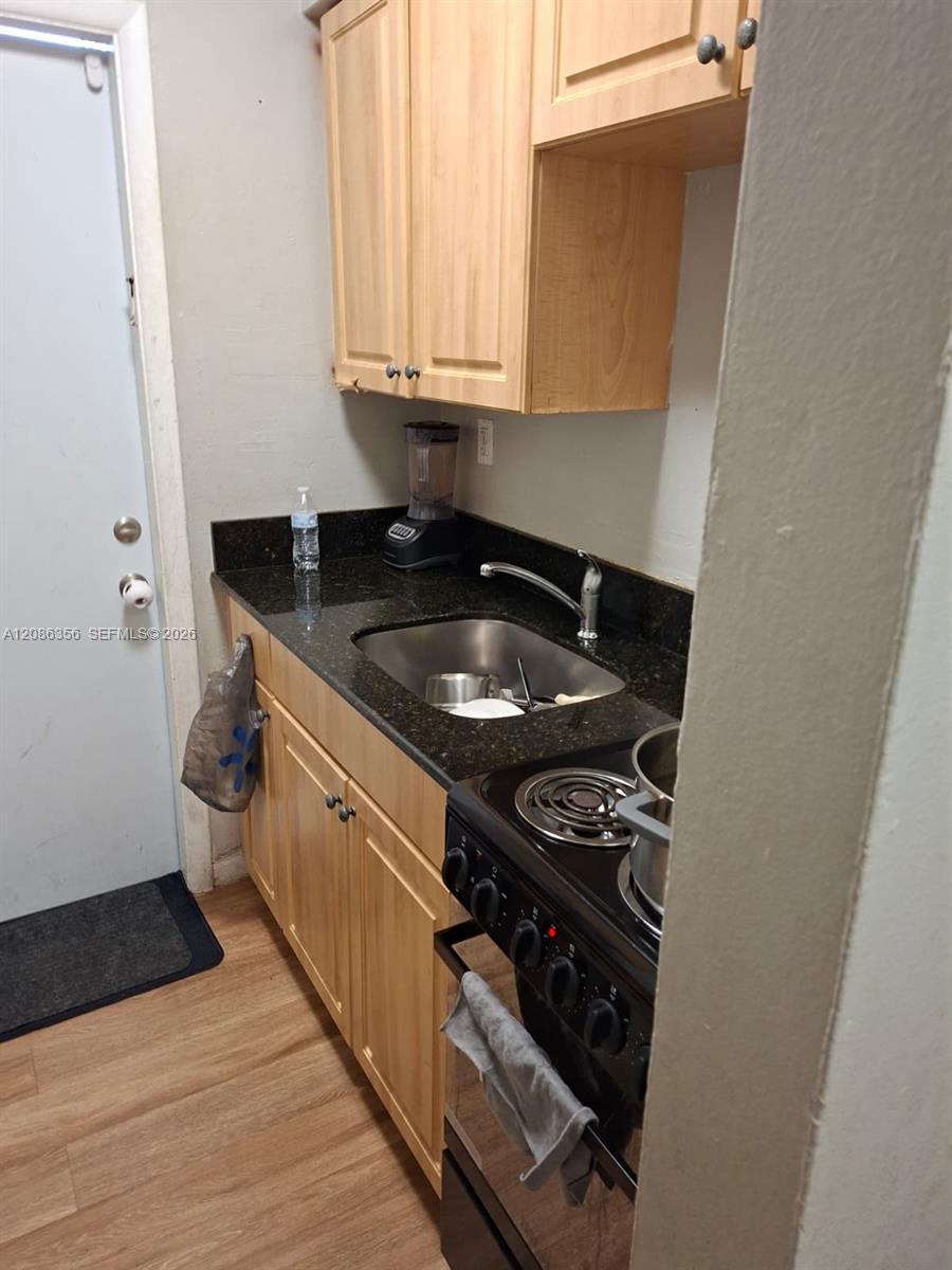 13025 Emerald Dr # 252, North Miami FL 33181 photo 3