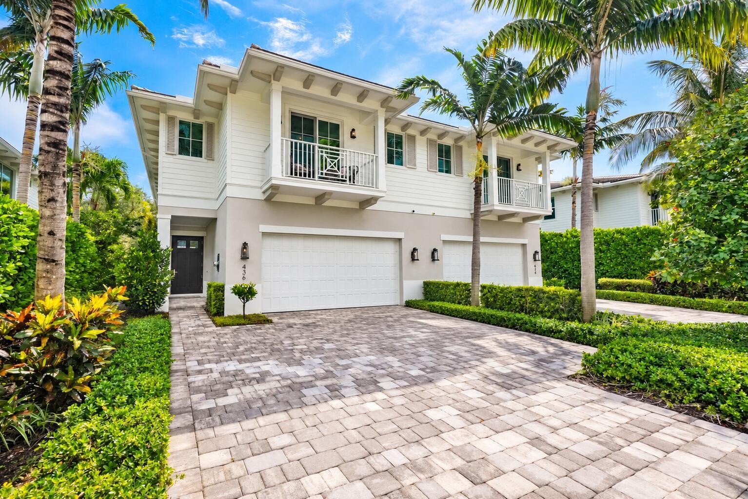 436 NE WAVECREST Way, Boca Raton FL 33432 photo 2