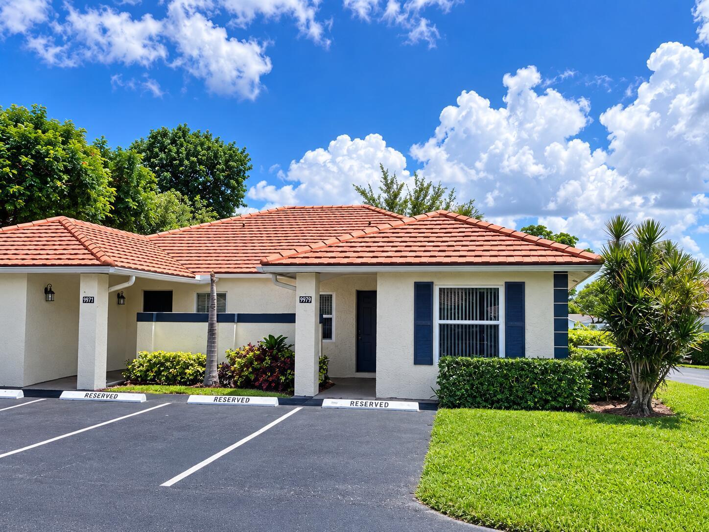 9979 Three Lakes Circle, Boca Raton FL 33428