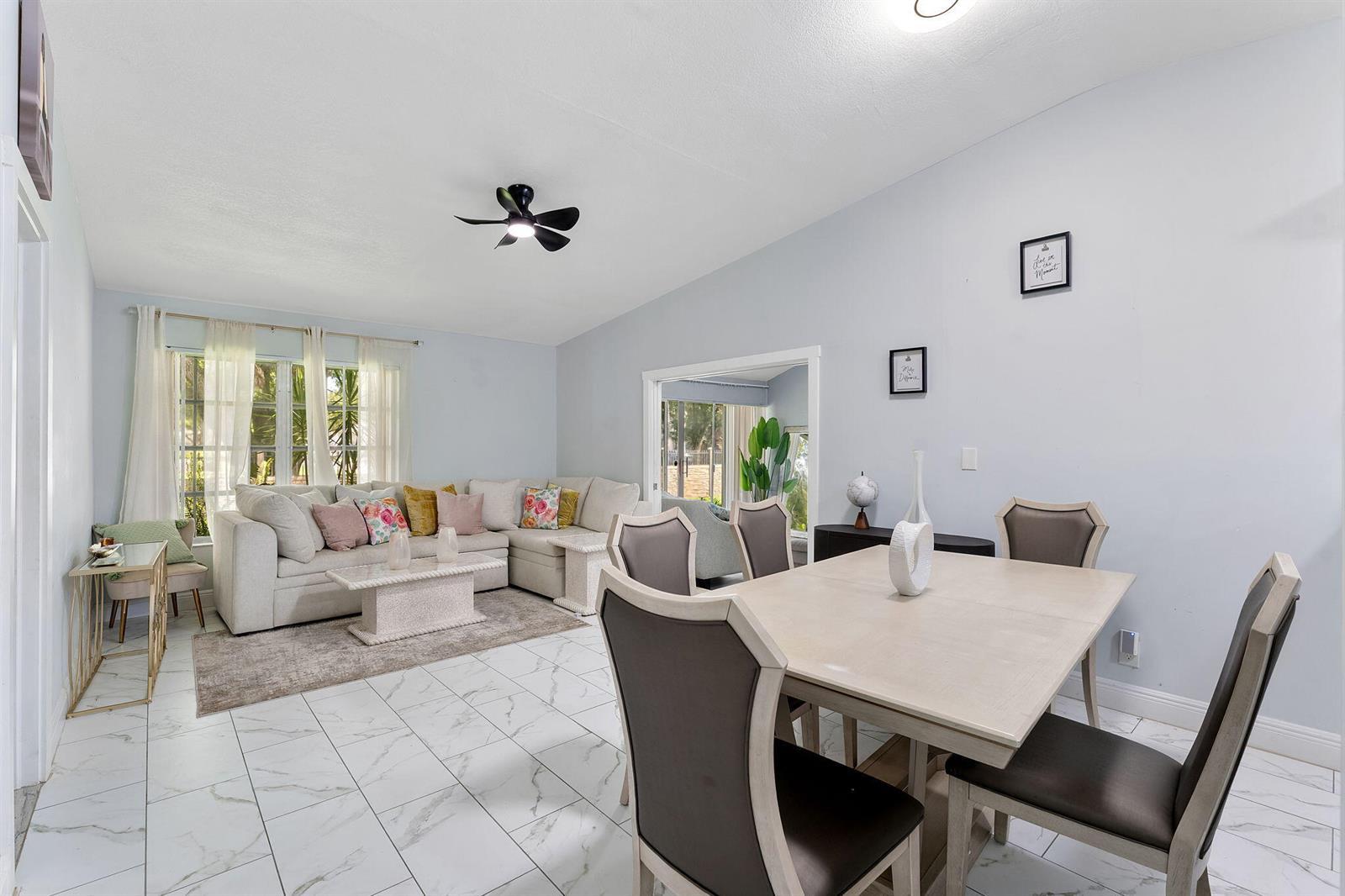 5380 LAKEWOOD Circle S # B, Margate FL 33063 photo 5