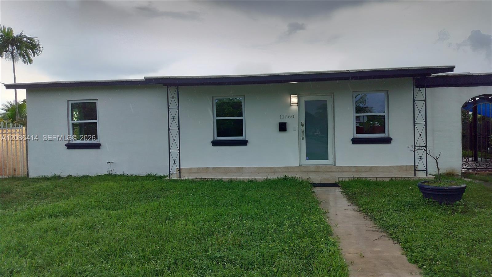 11260 SW 57th Ter, Miami FL 33173 photo 2
