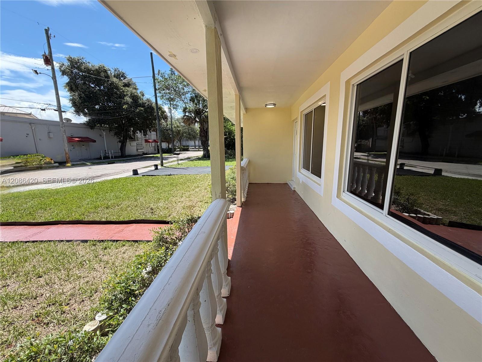 335 NE 168th St # 335, North Miami Beach FL 33162 photo 3