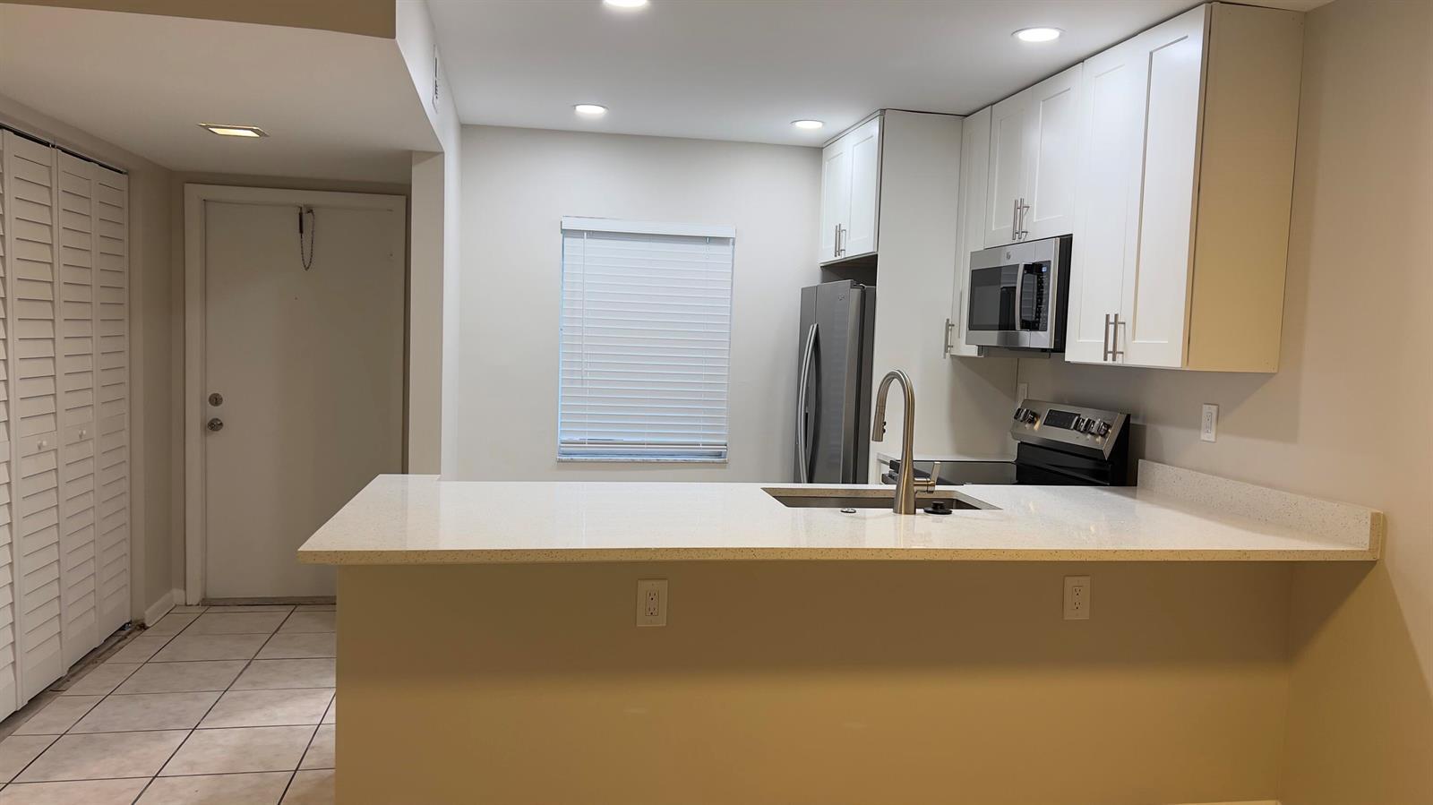 9374 SW 3rd Street # 724, Boca Raton FL 33428 photo 5