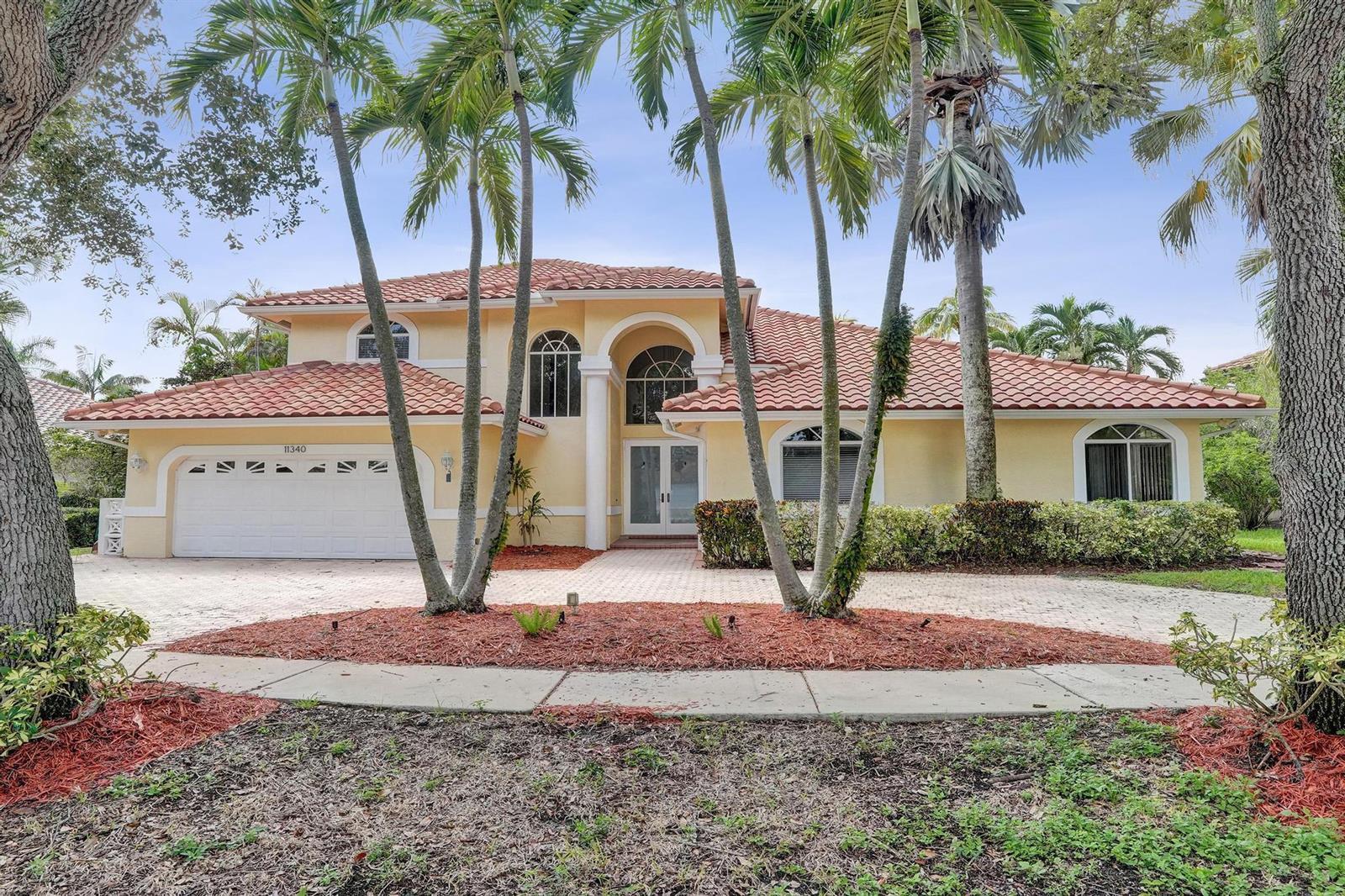 11340 Lakeshore Drive, Cooper City FL 33026