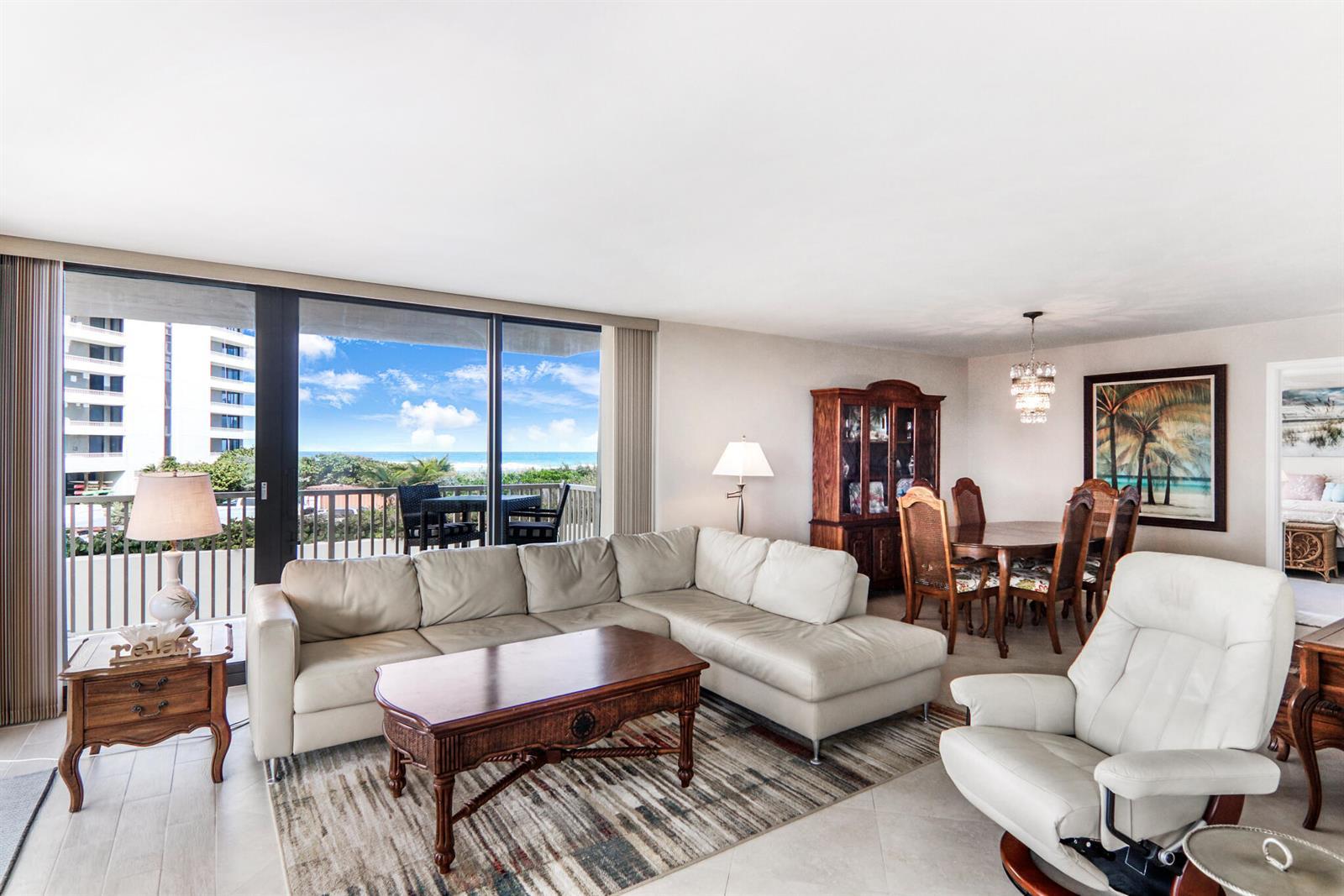 5480 N OCEAN Drive, Singer Island FL 33404 photo 2