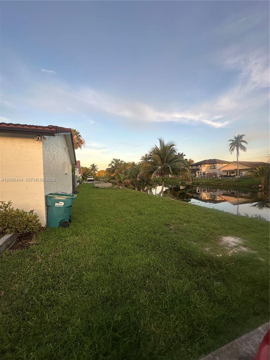 17223 NW 74th Ct, Hialeah FL 33015 photo 3