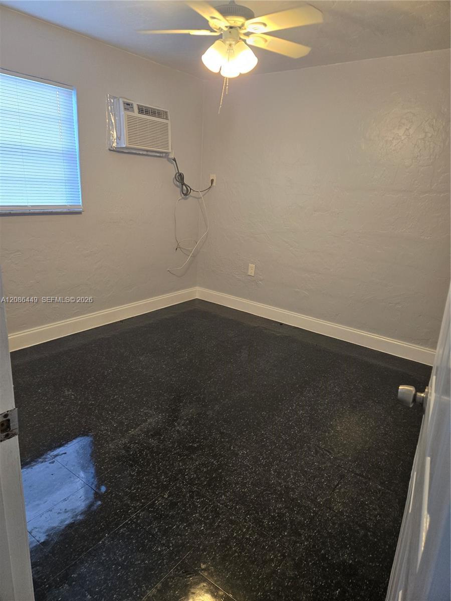 825 NW 70th St # 14, Miami FL 33150 photo 3