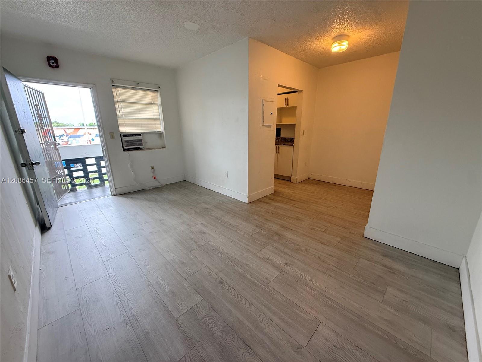 7155 NW 17th Ave # 16, Miami FL 33147