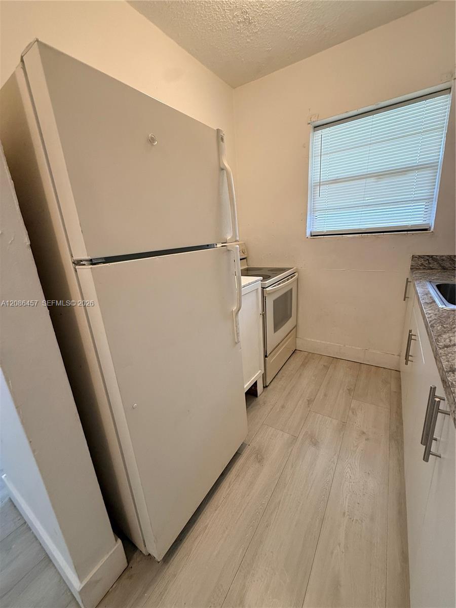 7155 NW 17th Ave # 16, Miami FL 33147 photo 4