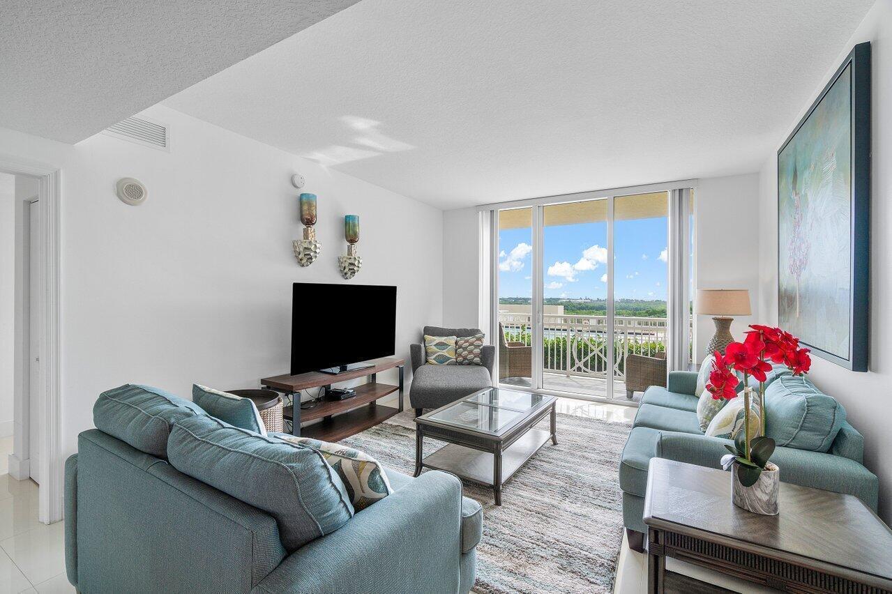 350 N Federal Highway Apt 606, Boynton Beach FL 33435 photo 4