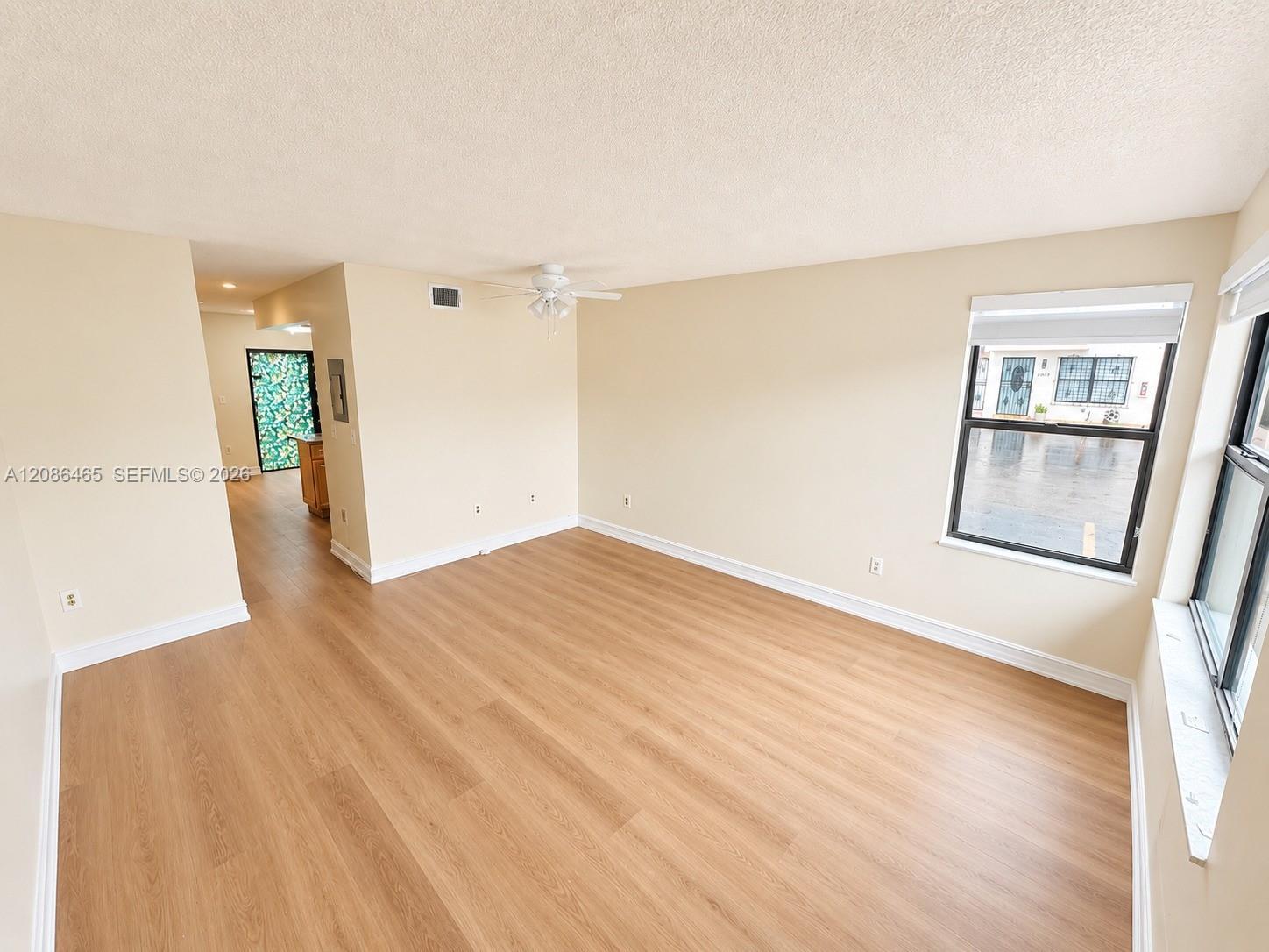 2071 W 54th St # 77, Hialeah FL 33016 photo 4