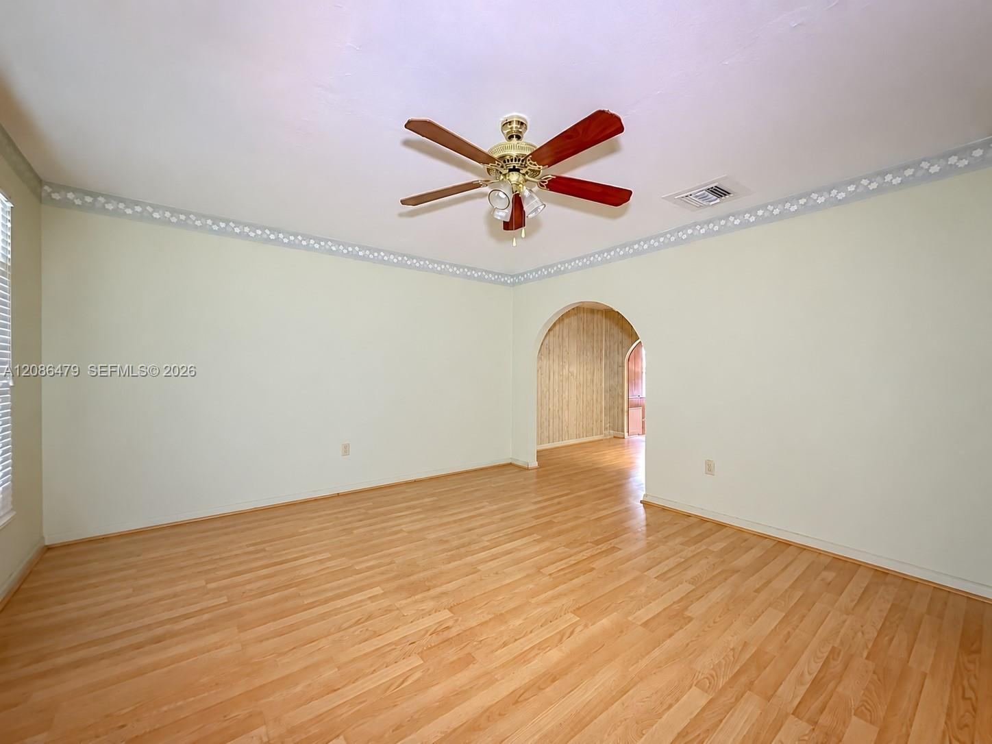 1580 NE 132nd Rd, North Miami FL 33161 photo 2