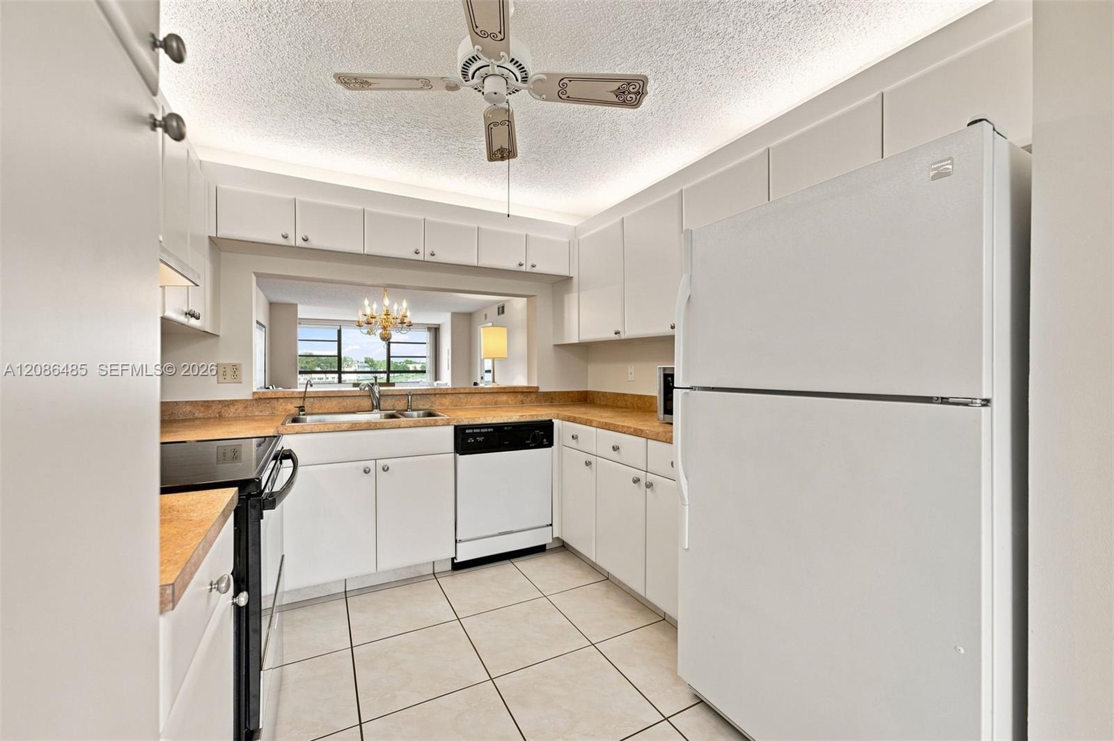 10668 W Clairmont Cir # 303, Tamarac FL 33321 photo 2