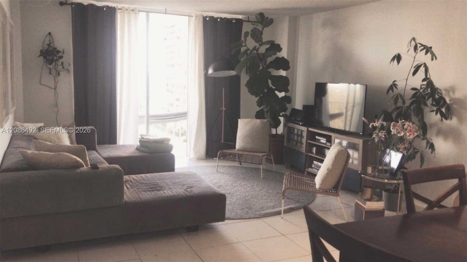 11111 Biscayne Blvd # 9A, Miami FL 33181