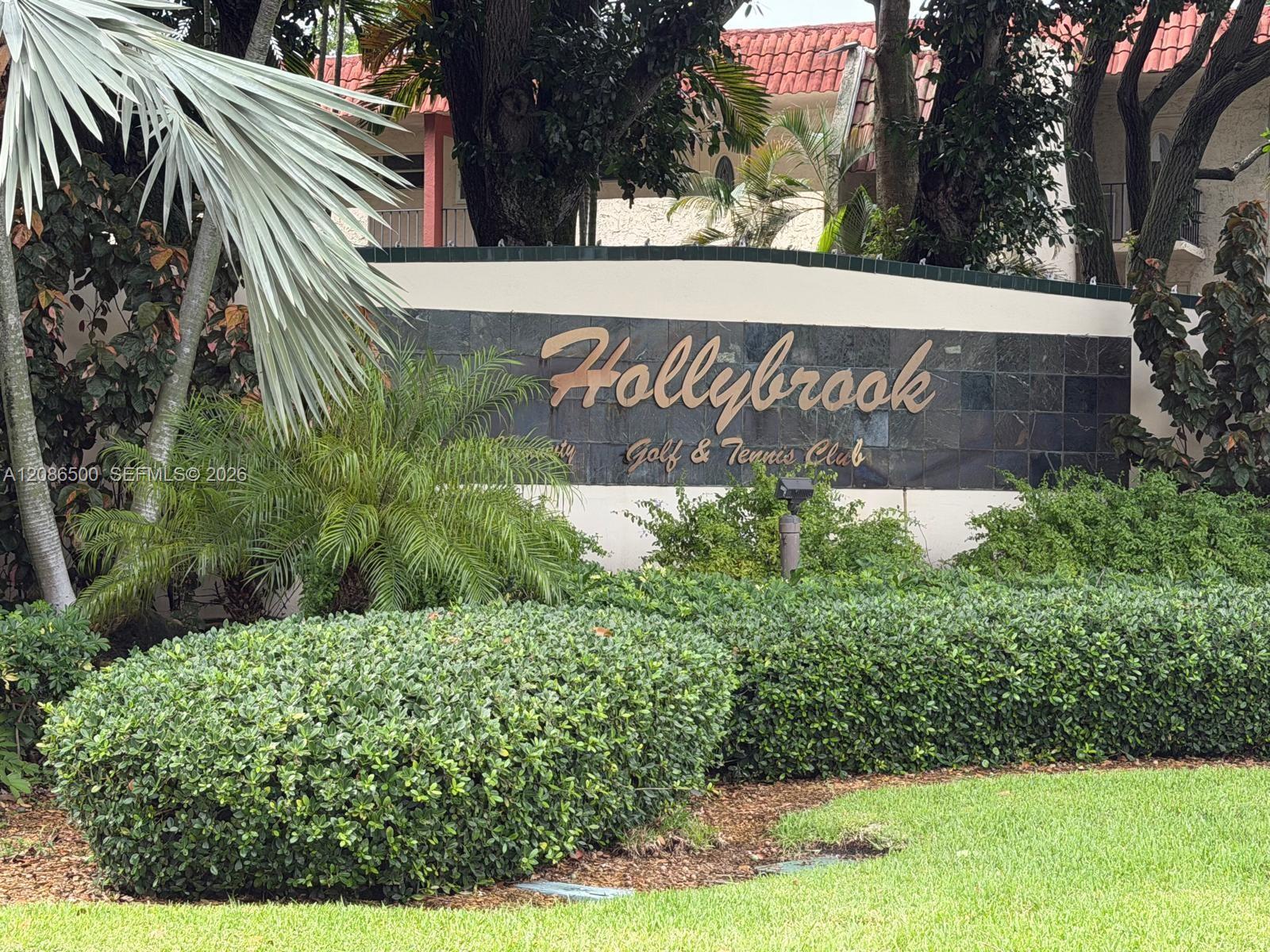 400 S Hollybrook Dr # 306, Pembroke Pines FL 33025