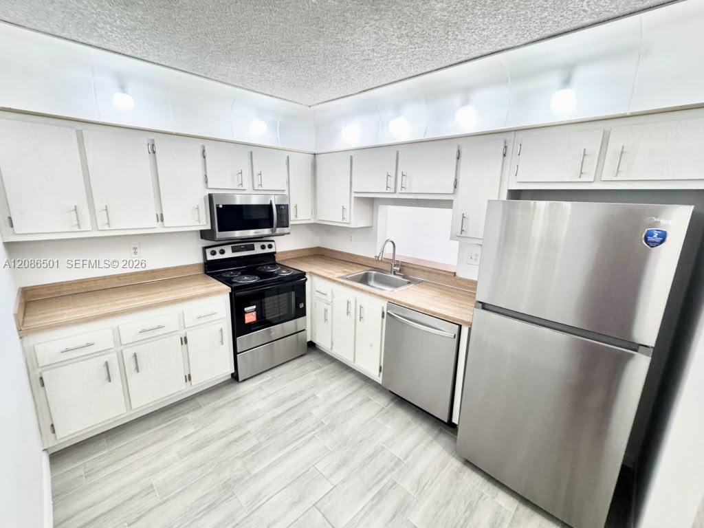 1800 SW 81st Ave # 1204, North Lauderdale FL 33068