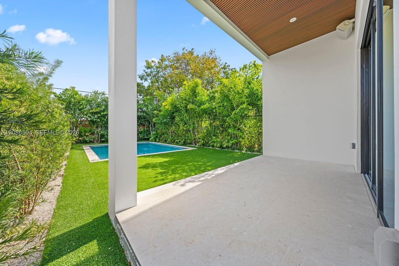 3322 SW 23 St, Miami FL 33145 photo 3