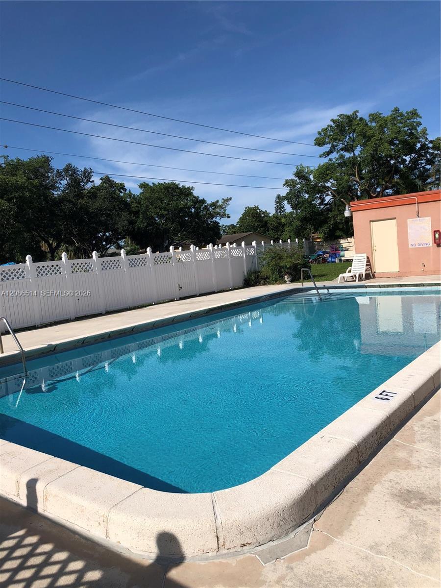 7830 NW 33rd St # 505, Davie FL 33024 photo 2