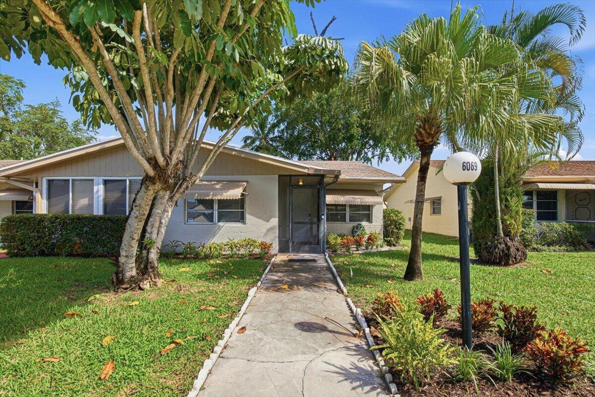 6069 LA PALMA Lane, Delray Beach FL 33484