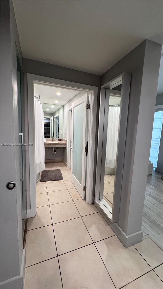 1036 Ocean Dr # B205, Miami Beach FL 33139 photo 2