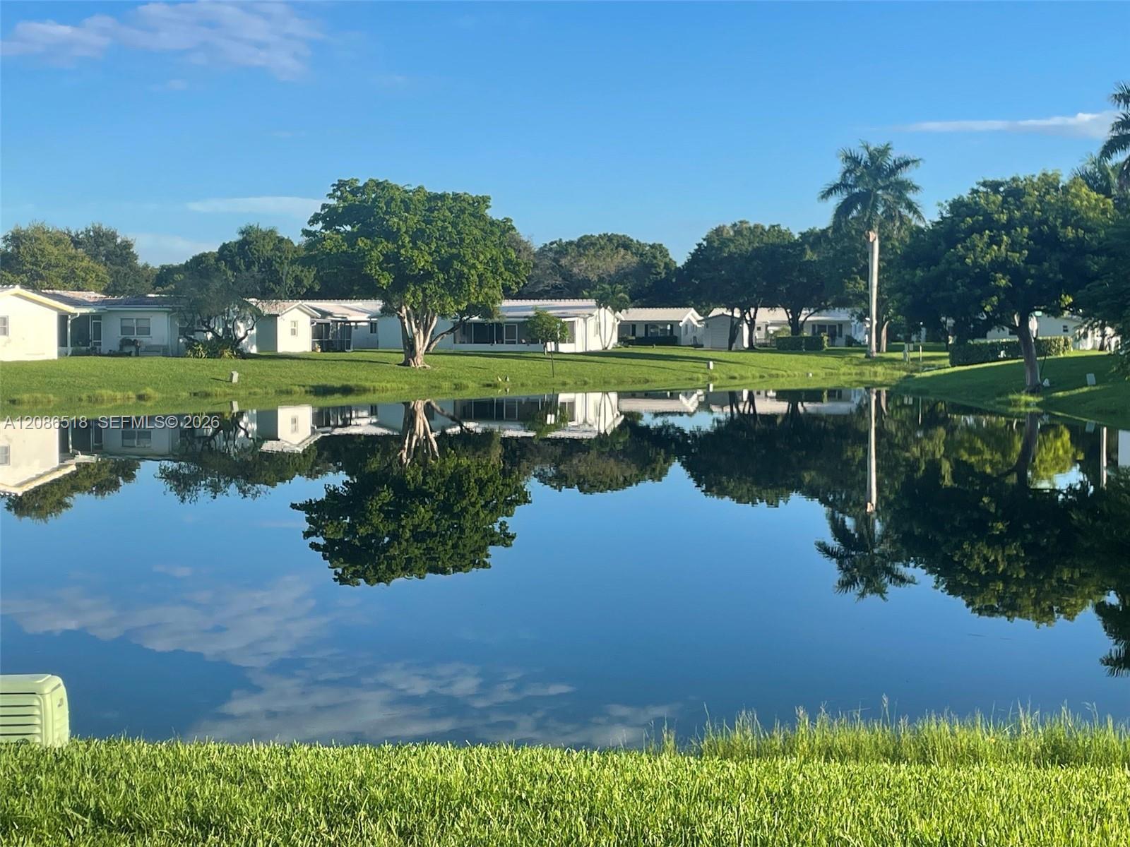 8543 NW 13th Ct, Plantation FL 33322 photo 3
