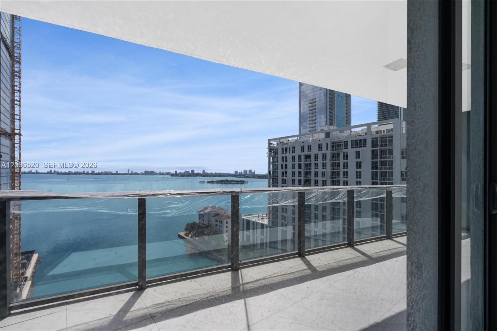 460 NE 28th St # 1602, Miami FL 33137 photo 3
