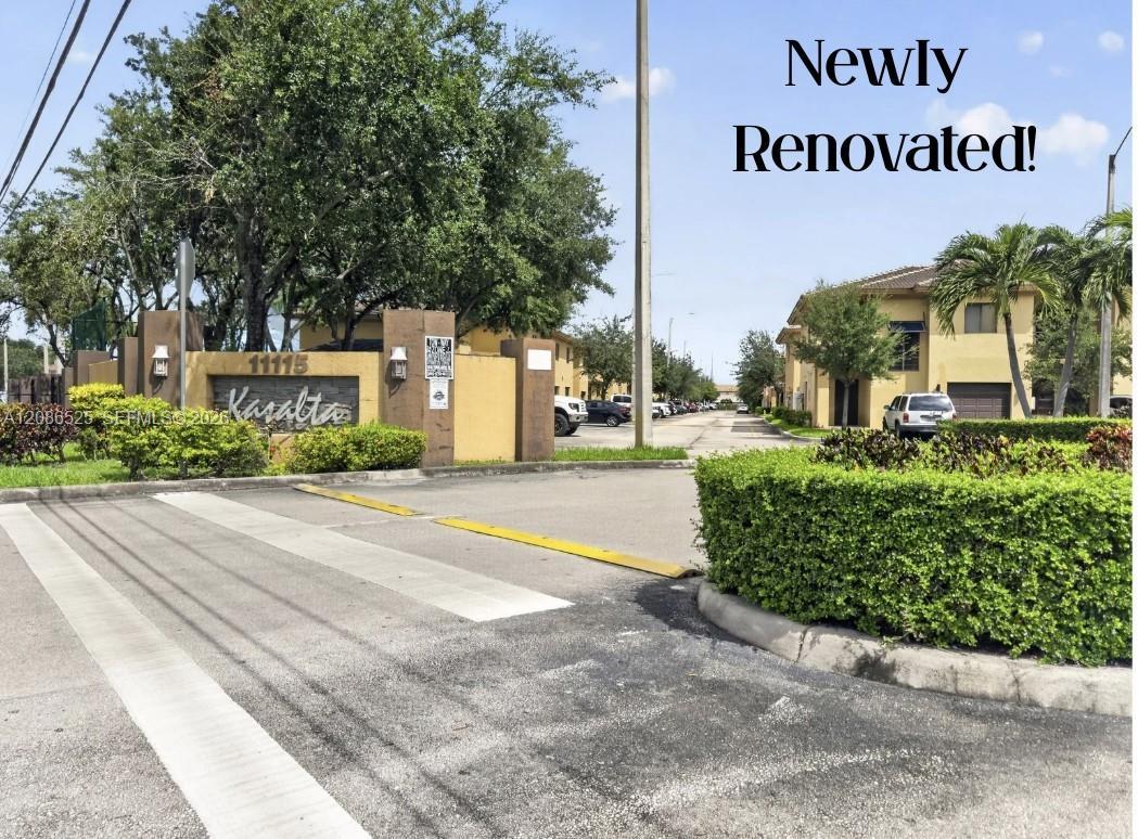 11115 W Okeechobee Rd # 118, Hialeah Gardens FL 33018