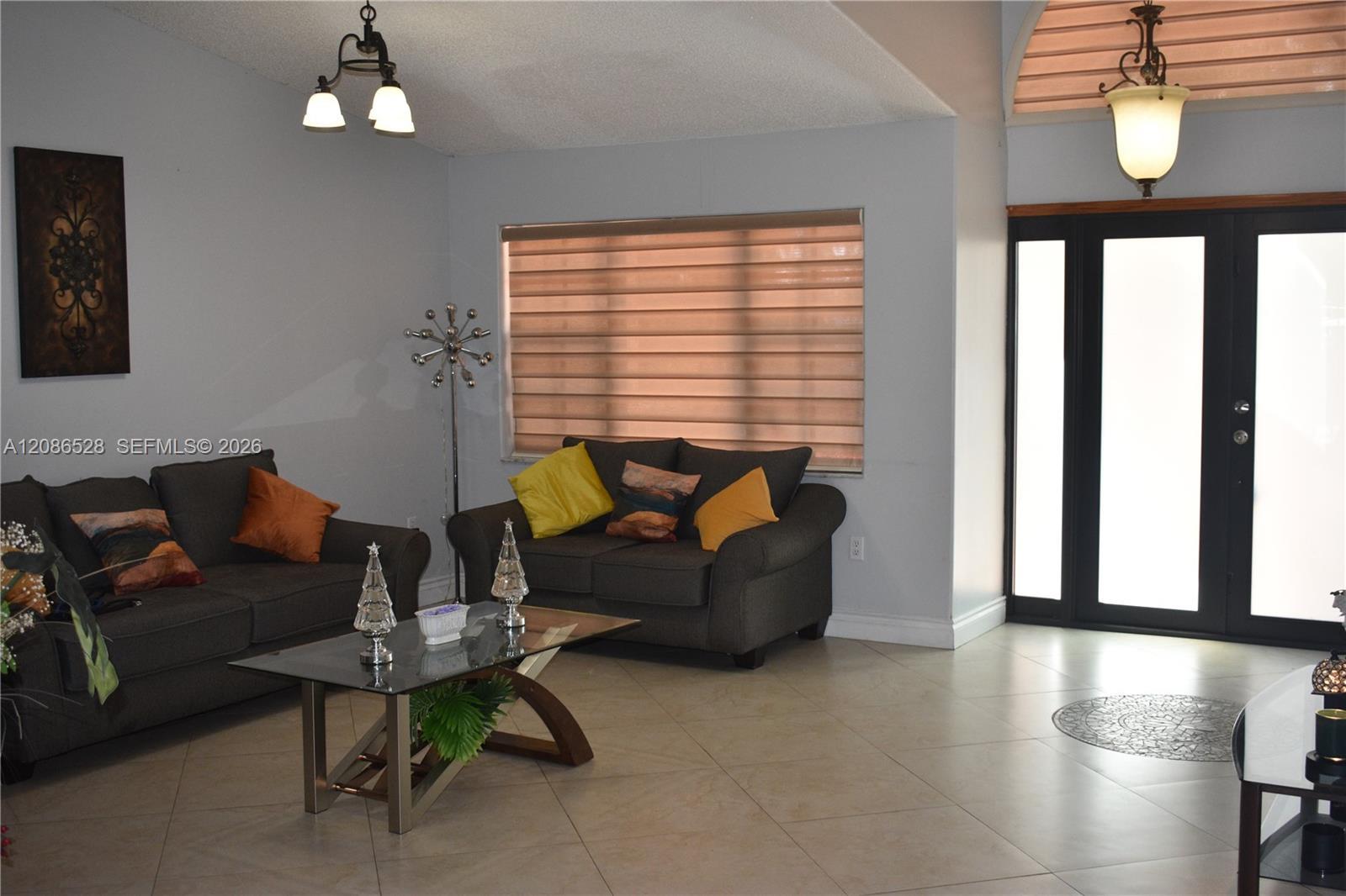 9029 NW 152nd Ln, Miami Lakes FL 33018 photo 3