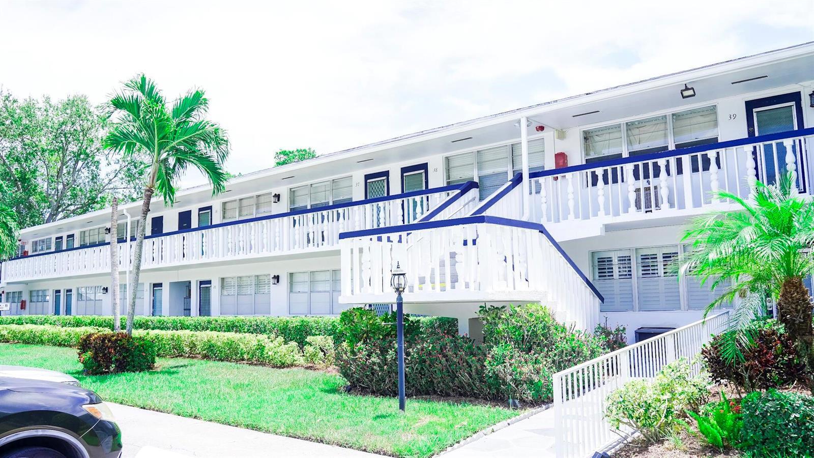 38 KESWICK B, Deerfield Beach FL 33442