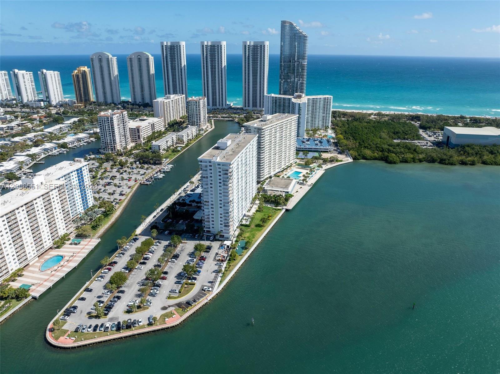500 Bayview Dr # 1520, Sunny Isles Beach FL 33160 photo 3
