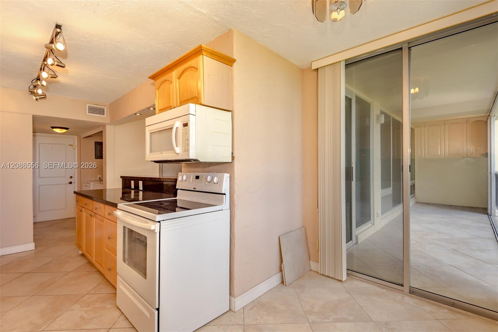 4280 Galt Ocean Dr # 3B, Fort Lauderdale FL 33308 photo 5