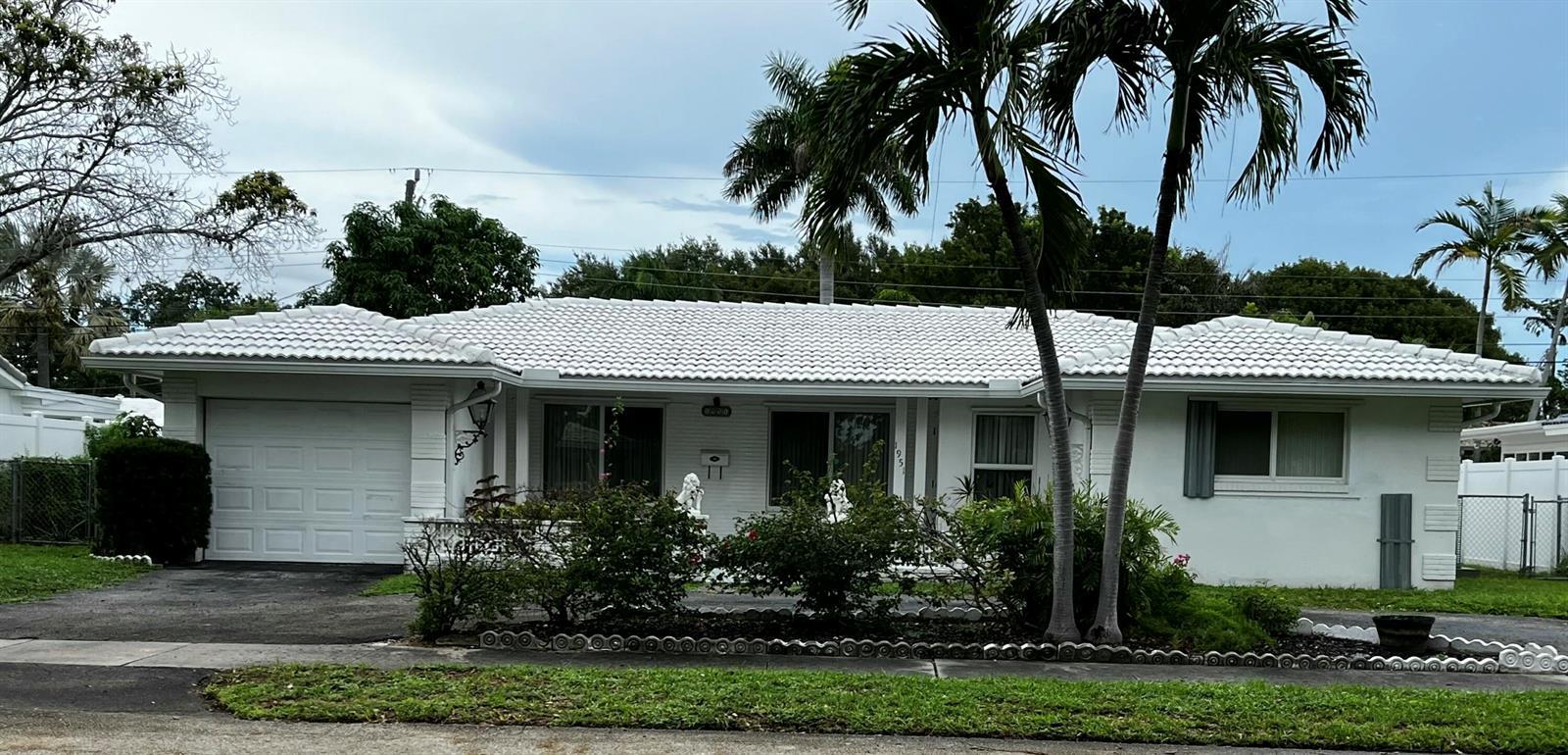 1951 NE 59th Place, Fort Lauderdale FL 33308 photo 2