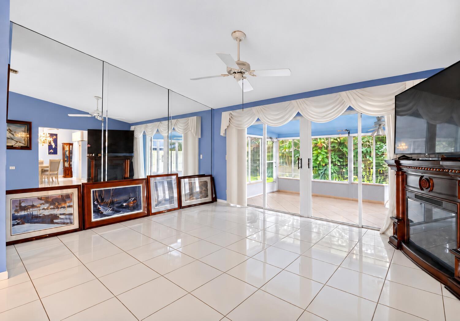 8261 LAKE CYPRESS Road, Lake Worth FL 33467 photo 4
