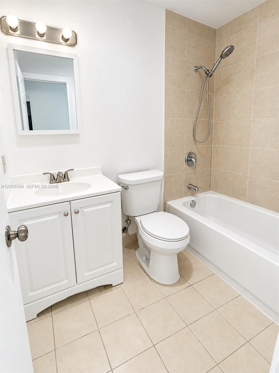 1337 S Dixie Hwy # 517, Deerfield Beach FL 33441
