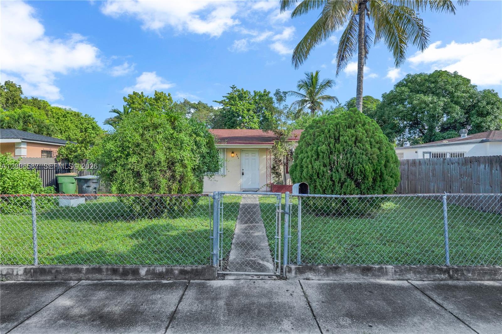 855 NW 130th St, North Miami FL 33168 photo 2