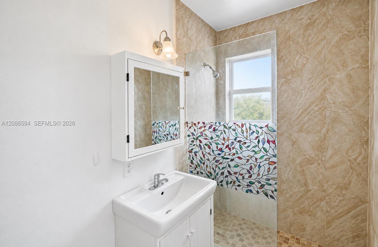 5305 Biscayne Blvd # 207, Miami FL 33137 photo 3
