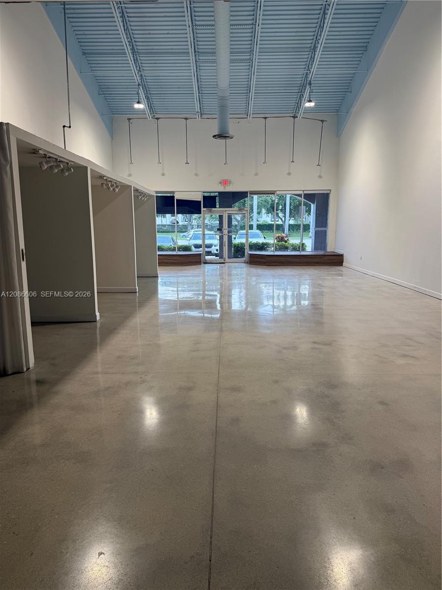 Doral, FL 33172 photo 2