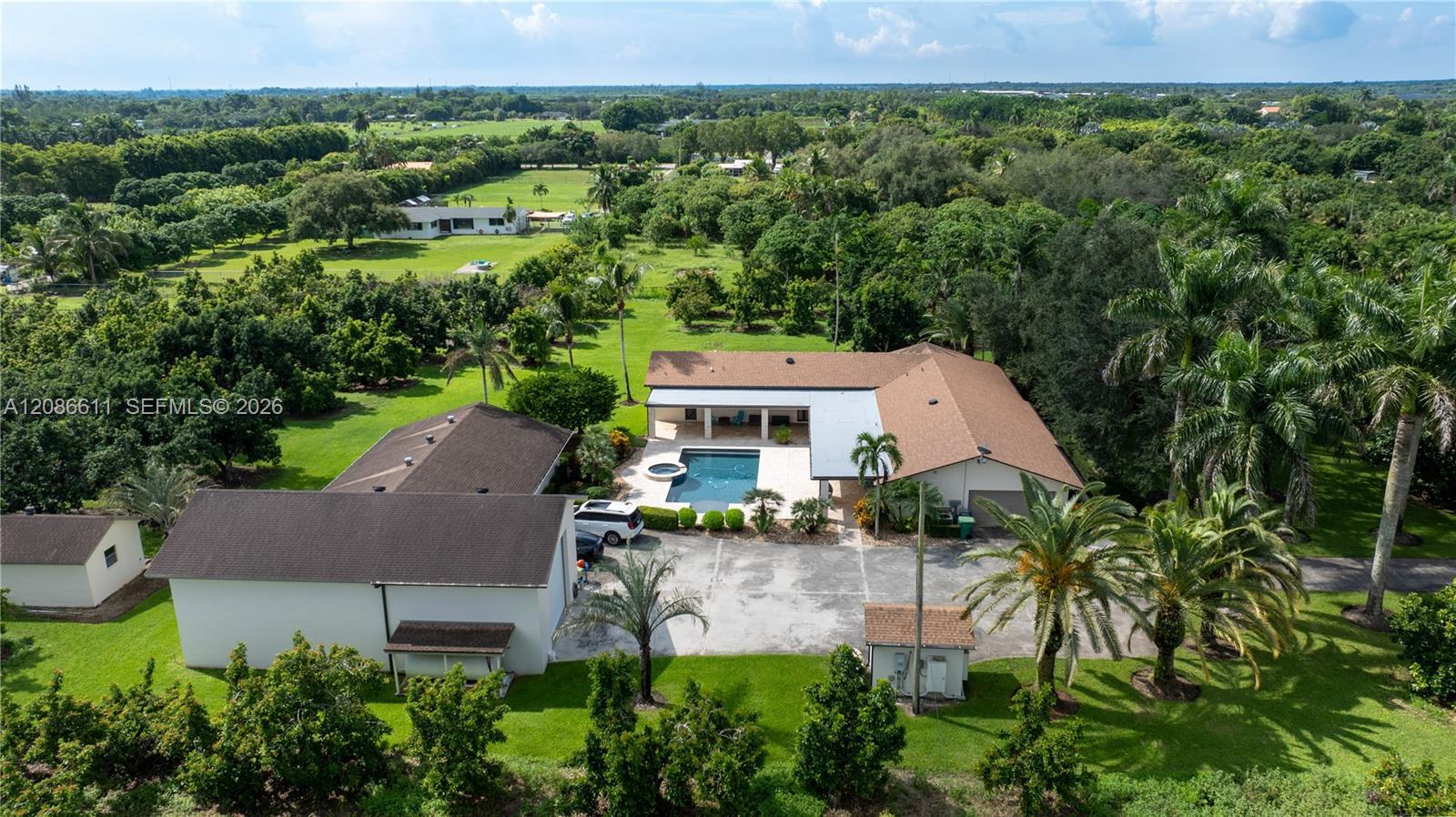 26145 SW 194th Ave, Homestead FL 33031 photo 4