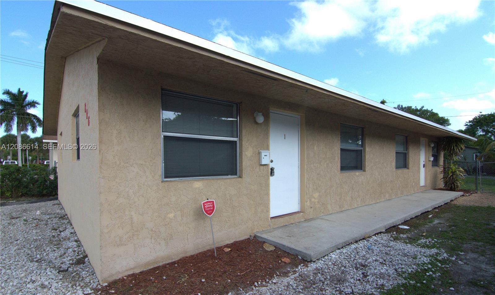 806 NW 10th St # 1, Hallandale Beach FL 33009 photo 2