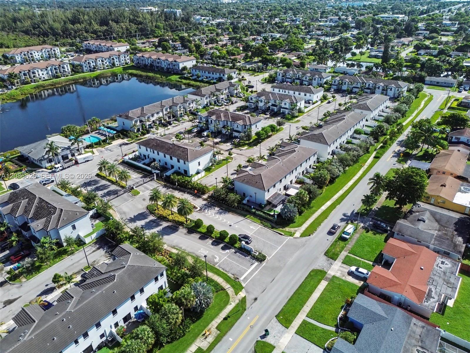 20374 NW 4th Path, Miami Gardens FL 33169 photo 5