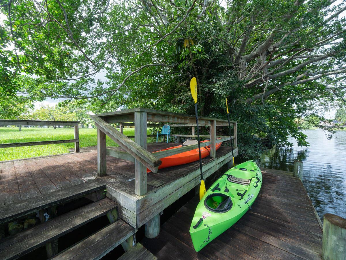 446 SANTA FE Road, West Palm Beach FL 33406