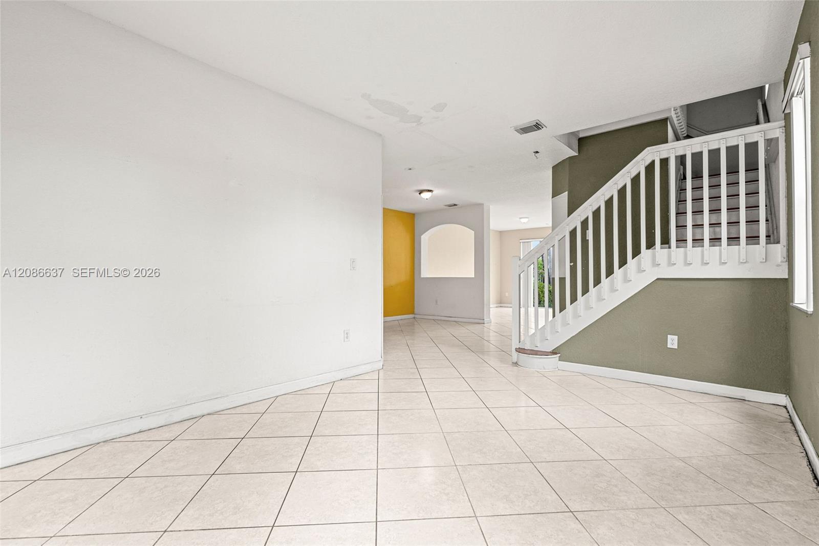 11401 NW 76th Ter, Doral FL 33178 photo 4