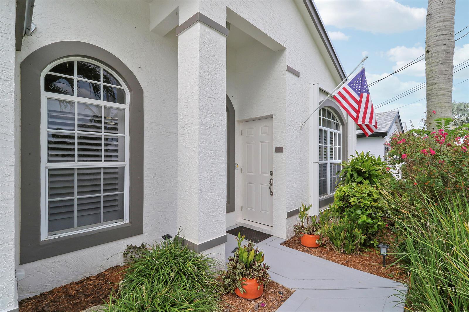 6275 Lucerne Street, Jupiter FL 33458 photo 3