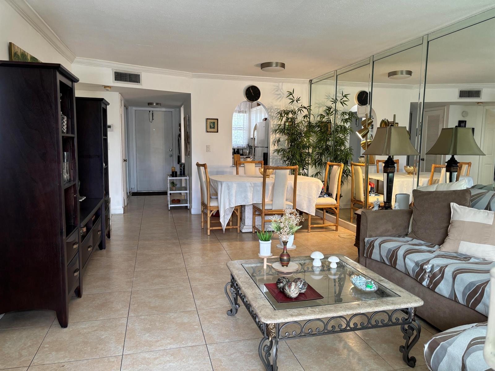 2721 N Pine Island Road # 204, Sunrise FL 33322 photo 4