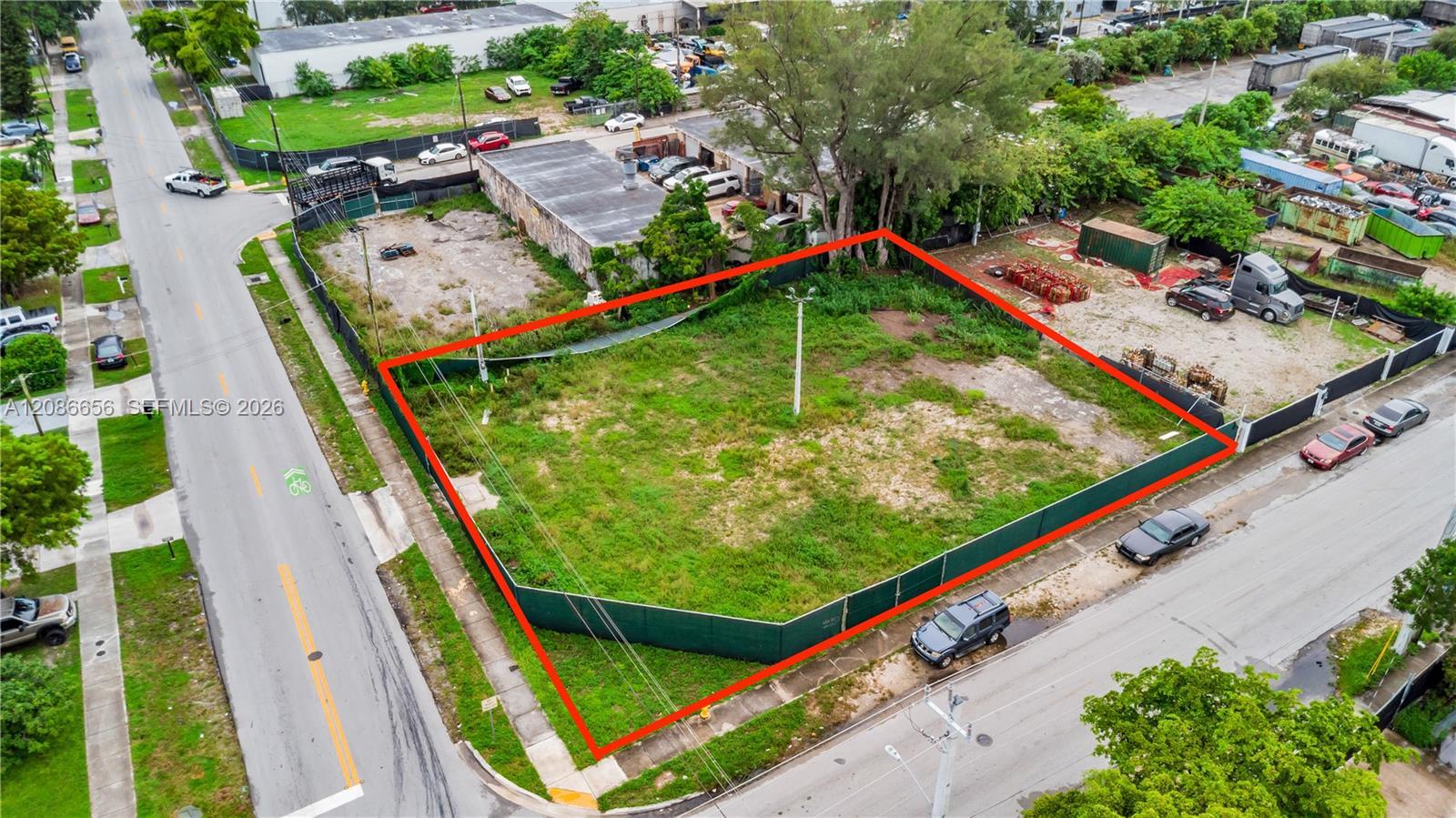 2113 SW 58th Ave, West Park FL 33023 photo 3